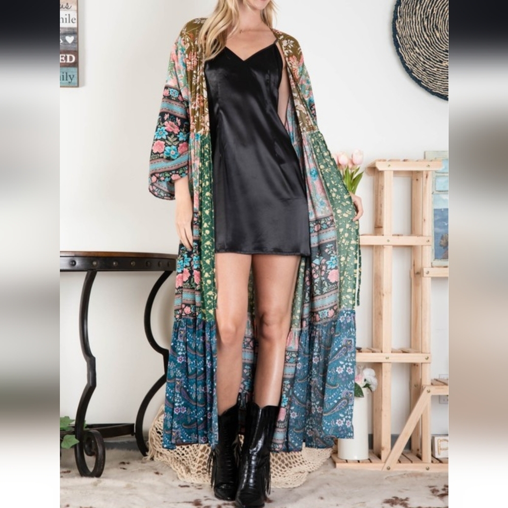 👜Floral Patchwork Boho Maxi Duster Maxi Top/Dress By Bluevelvet - Picture 2 of 5